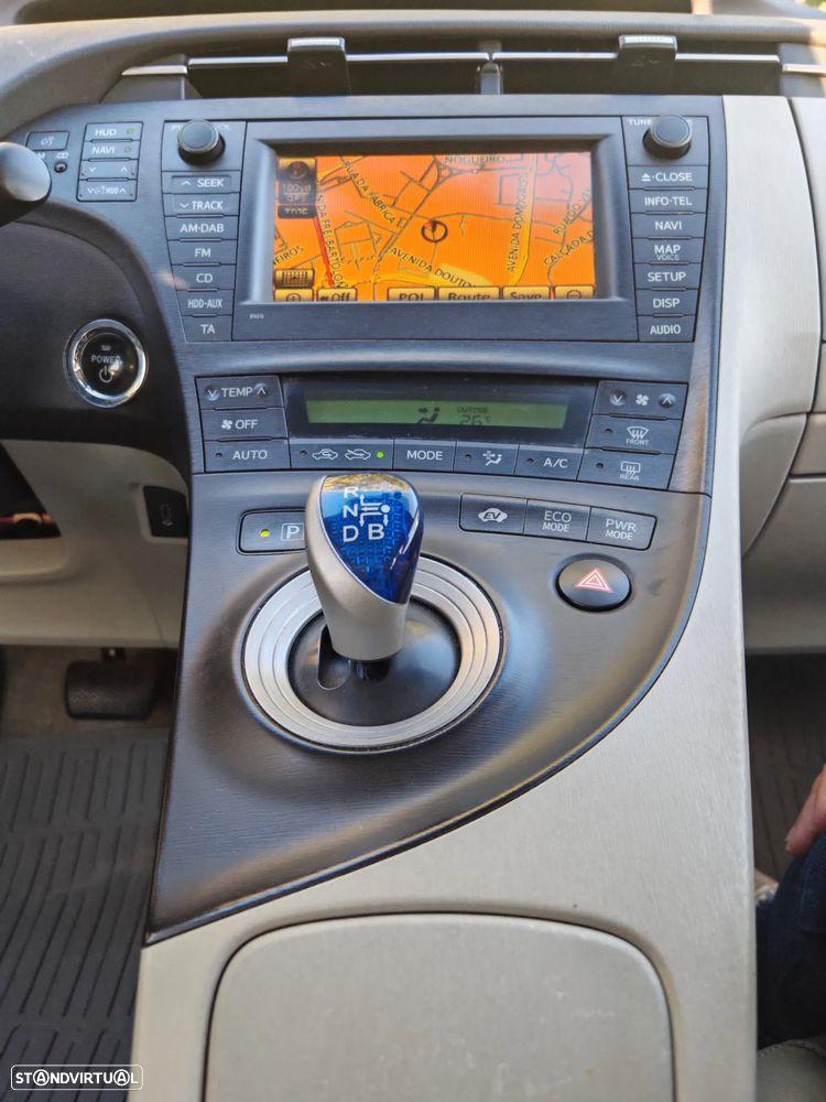Toyota Prius 1.8 Premium+Pele+GPS - 18