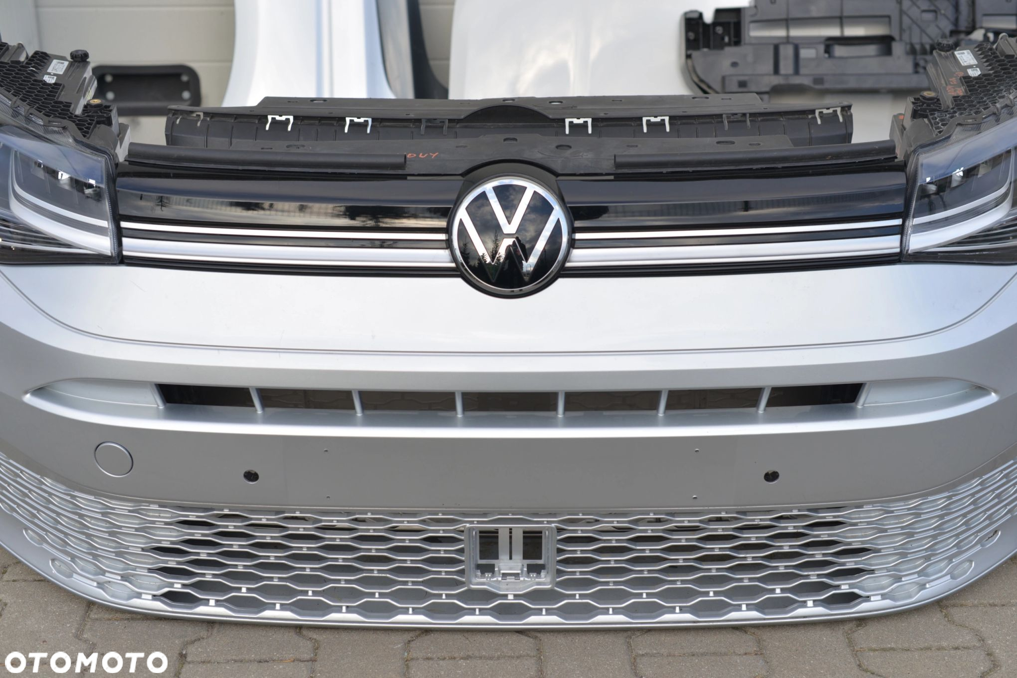 MASKA ZDERZAK BŁOTNIK LAMPA REFLEKTOR PAS BELKA GRILL VW CADDY 5 V 2K7 20- - 8