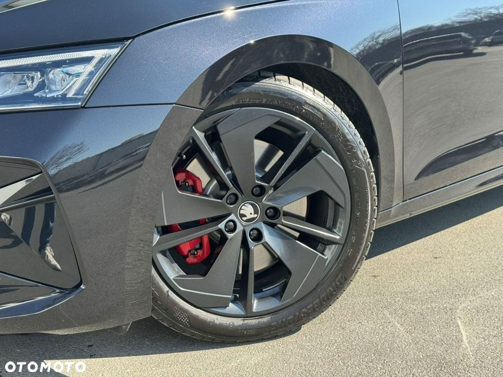 Skoda Octavia 2.0 TSI RS DSG - 4