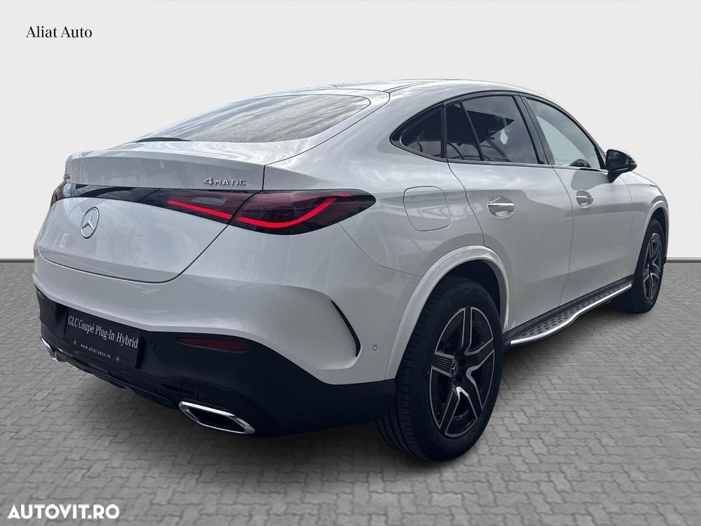 Mercedes-Benz GLC Coupe 300 e 4MATIC - 3