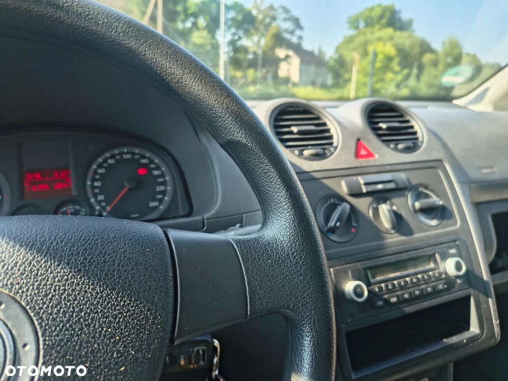 Volkswagen Caddy - 19