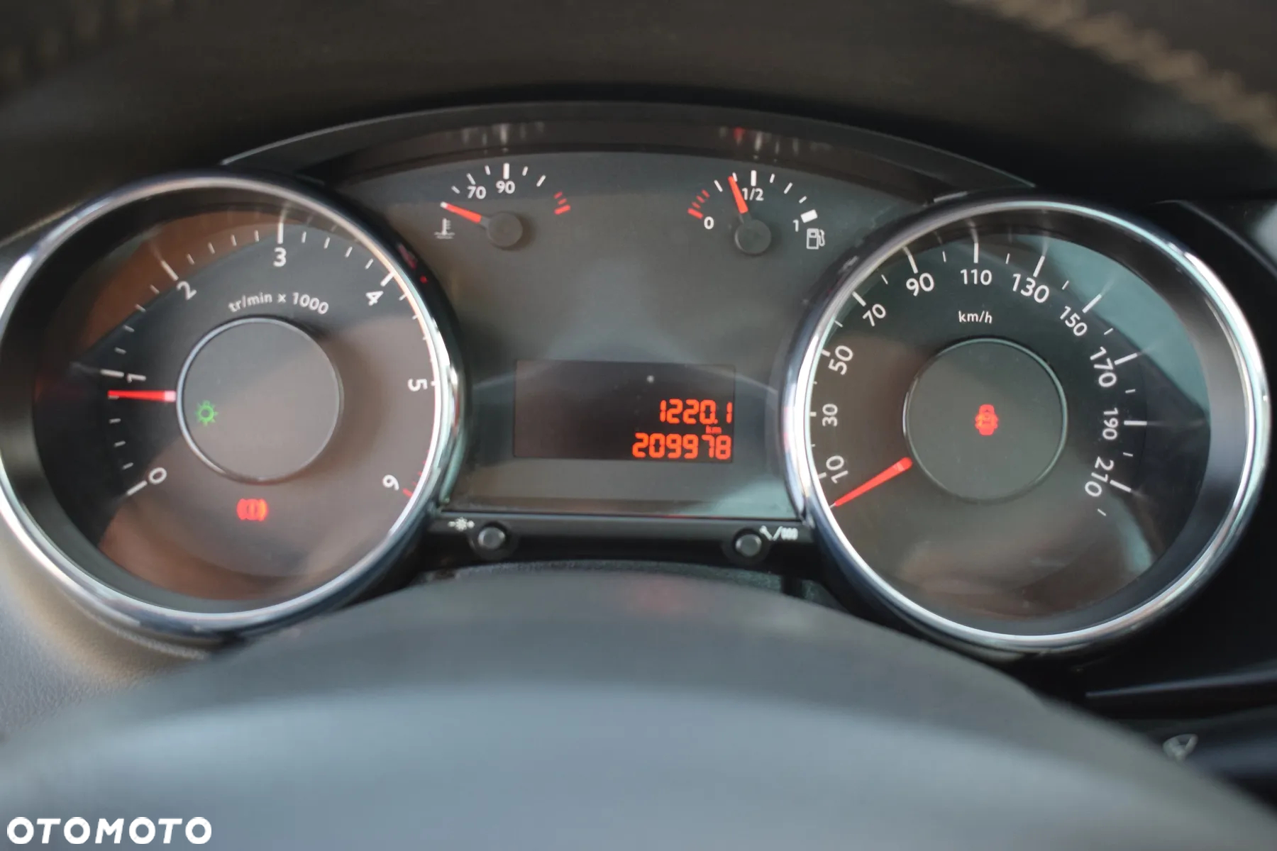 Peugeot 3008 1.6 HDi Premium - 19