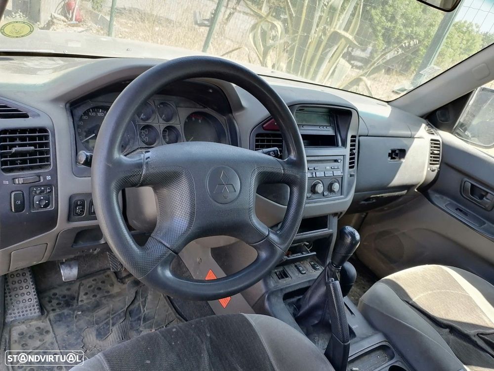 Peças Mitsubishi Pajero 2.5TDI 2005 - 5
