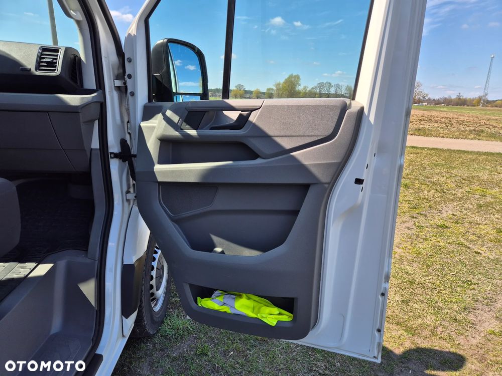 Volkswagen Crafter - 23