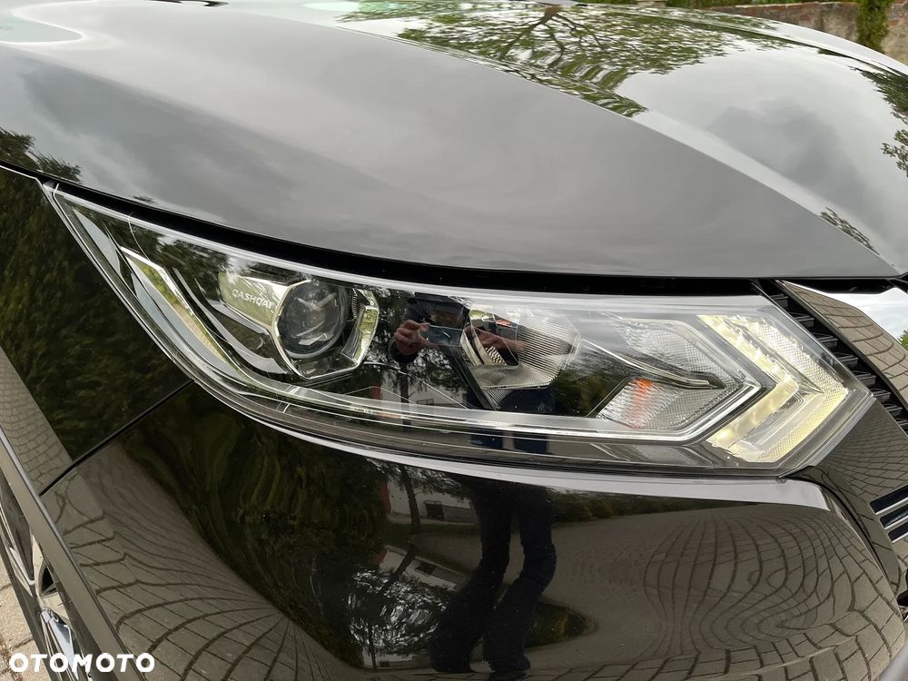 Nissan Qashqai 1.3 DIG-T N-Connecta - 36