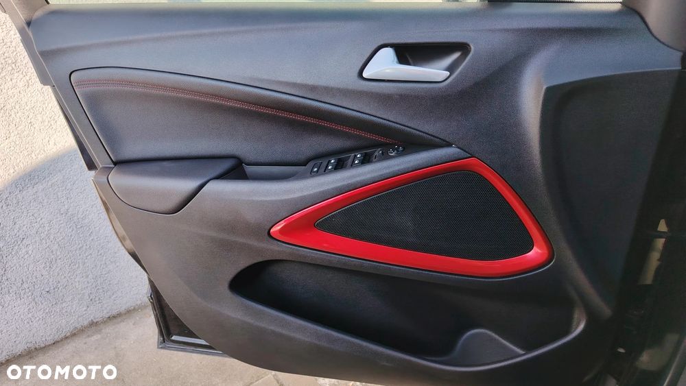 Opel Crossland X 1.2 Start/Stop Design Line - 2