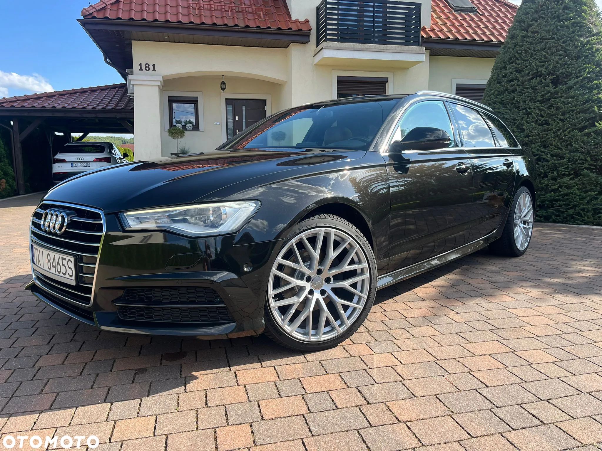 Audi A6 Avant - 1