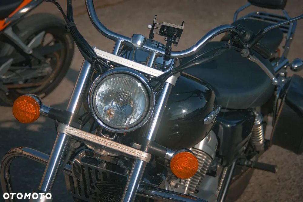 Honda Shadow - 4
