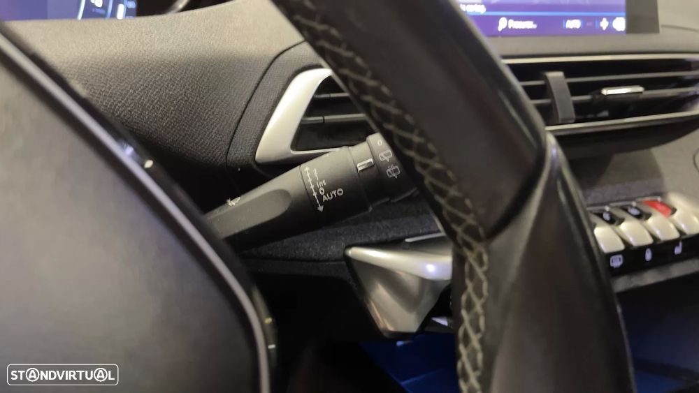 Peugeot 3008 1.5 BlueHDi Allure Pack - 33