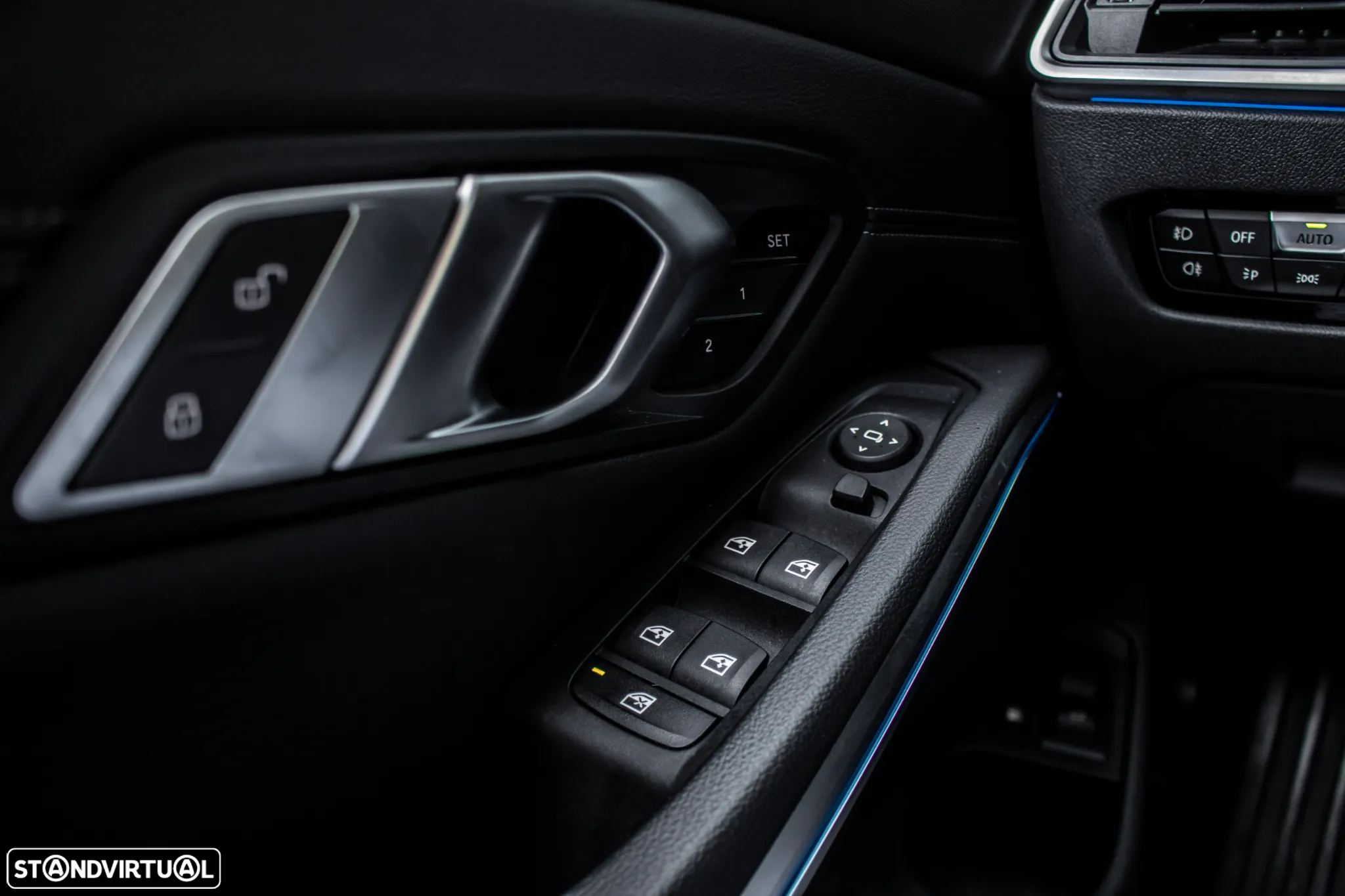 BMW 330 e Touring Line Luxury Auto - 19