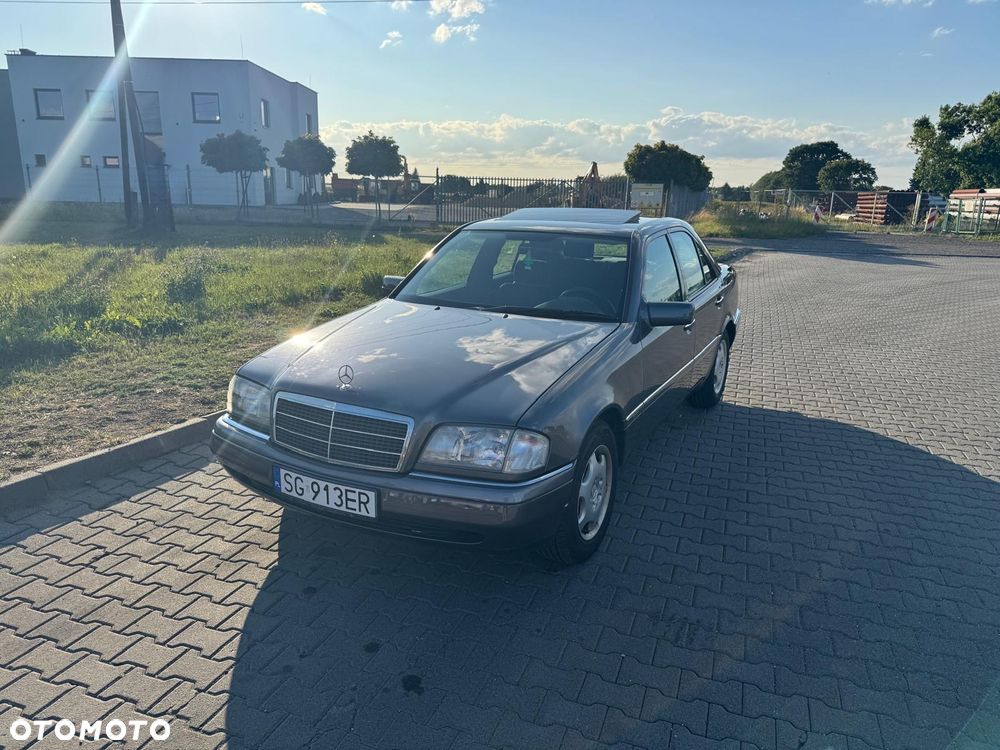 Mercedes-Benz Klasa C - 1