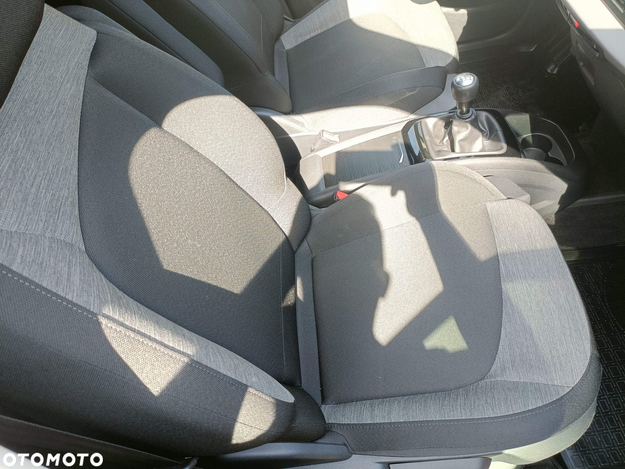 Citroën C4 Picasso BlueHDi 120 Business Class - 19