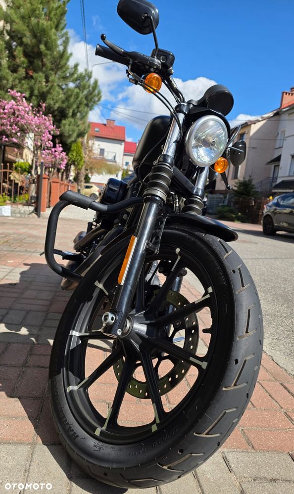 Harley-Davidson Sportster Iron 883 - 9