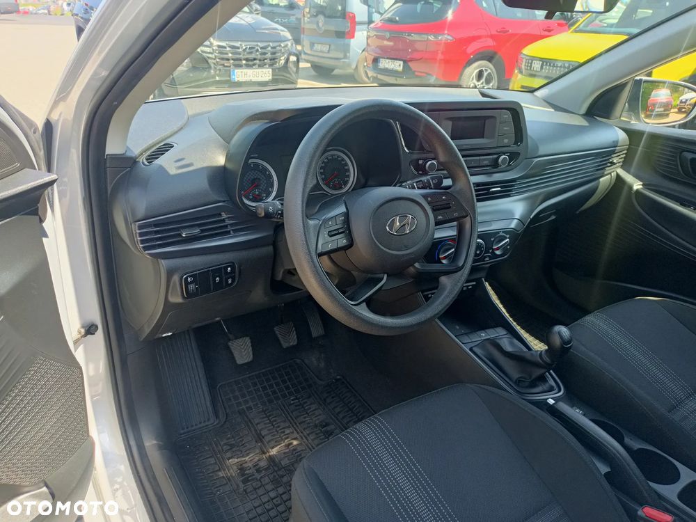 Hyundai i20 1.2 Pure - 9