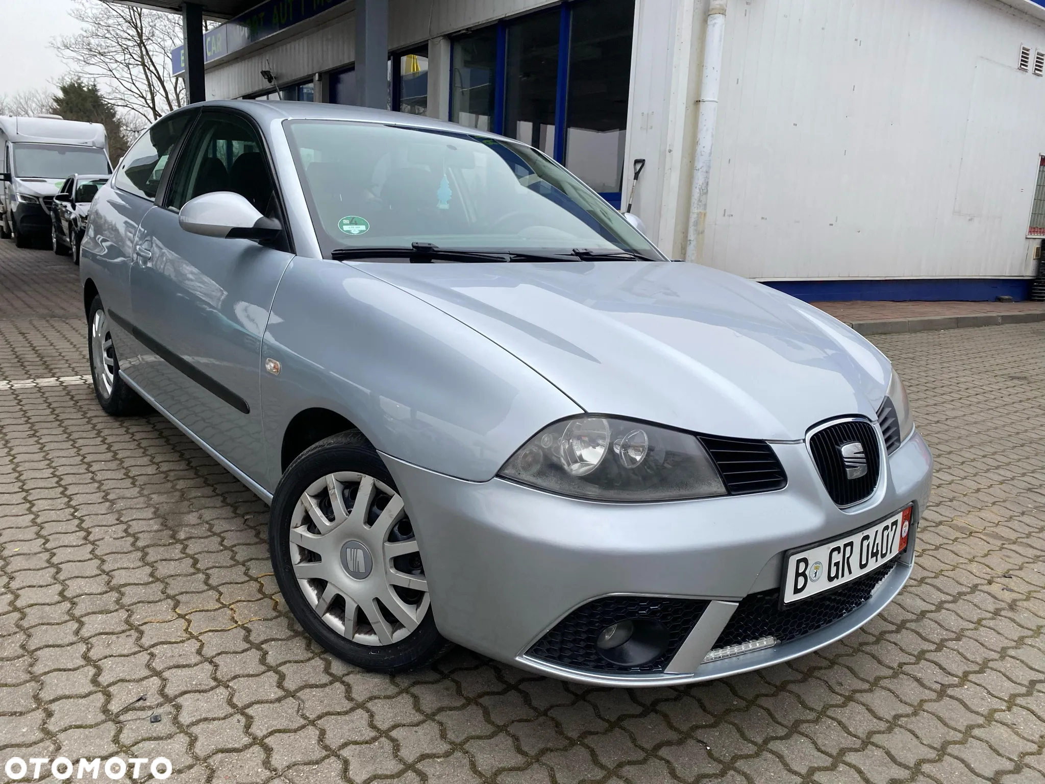 Seat Ibiza SC 1.4 16V Entry - 3