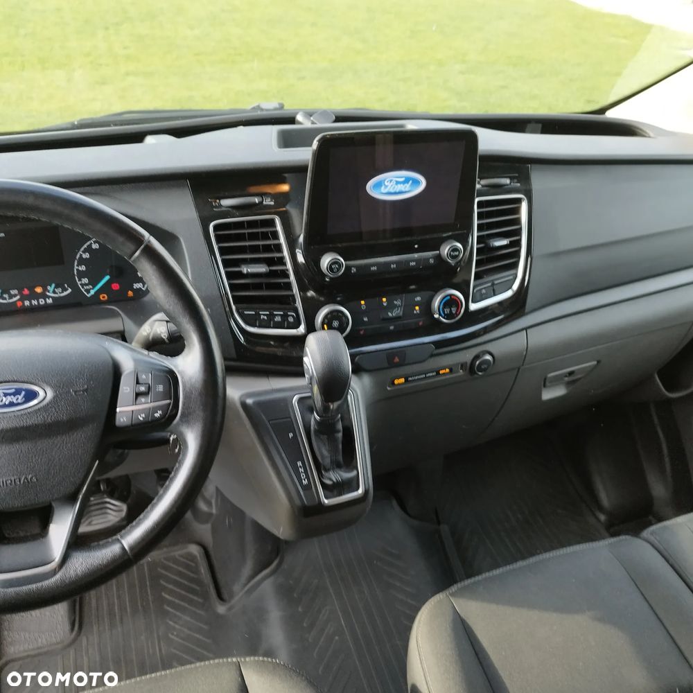 Ford Transit Custom - 8