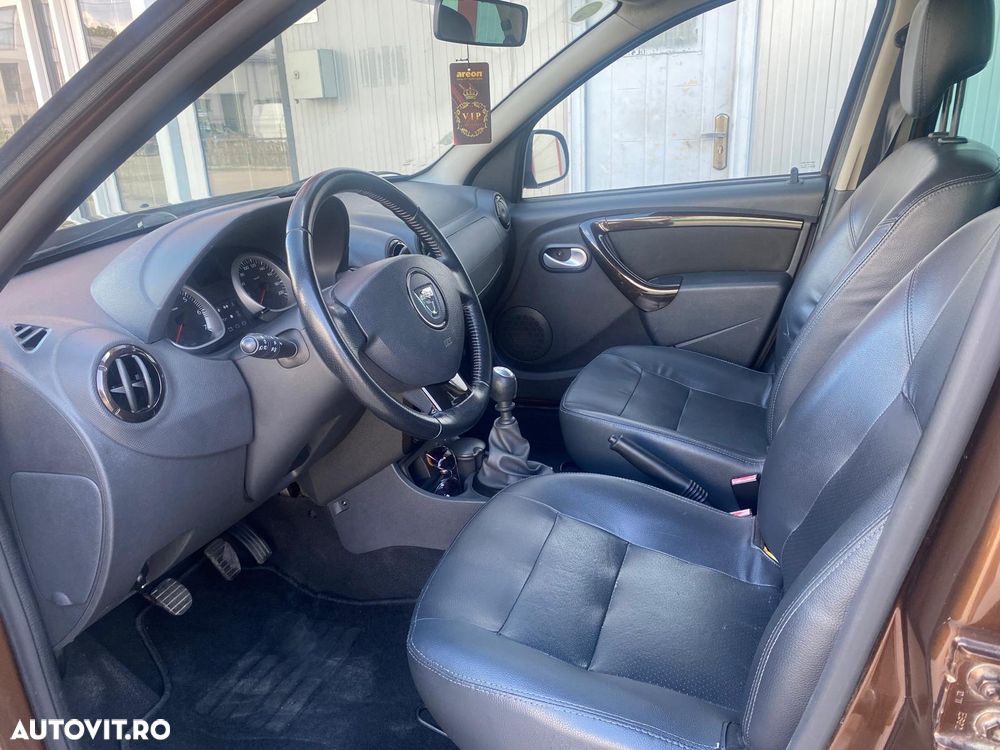 Dacia Duster dCi 110 FAP 4x2 Prestige - 11