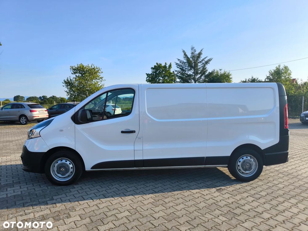 Renault Trafic - 2