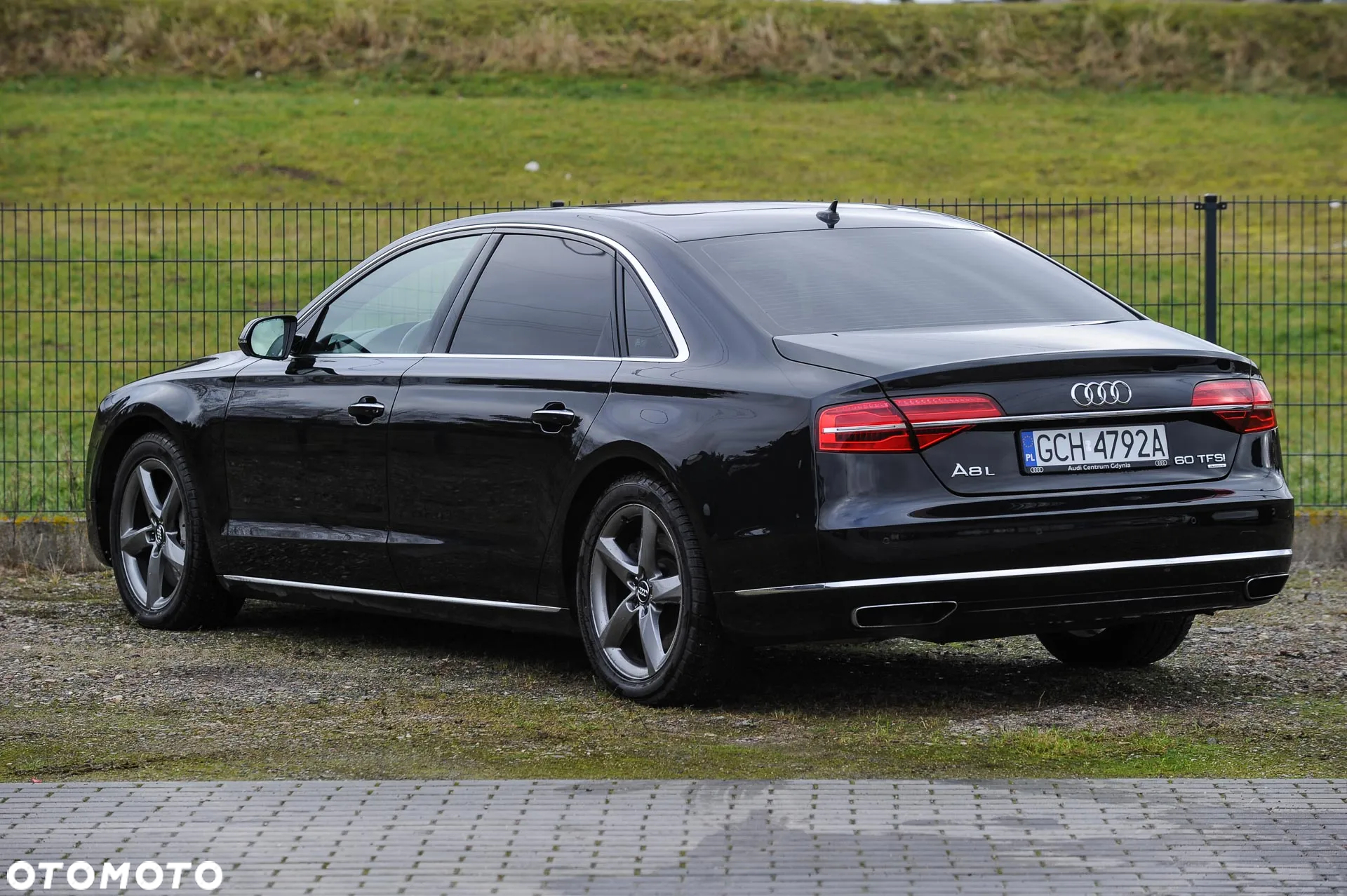 Audi A8 L 60 TFSI quattro tiptronic - 3