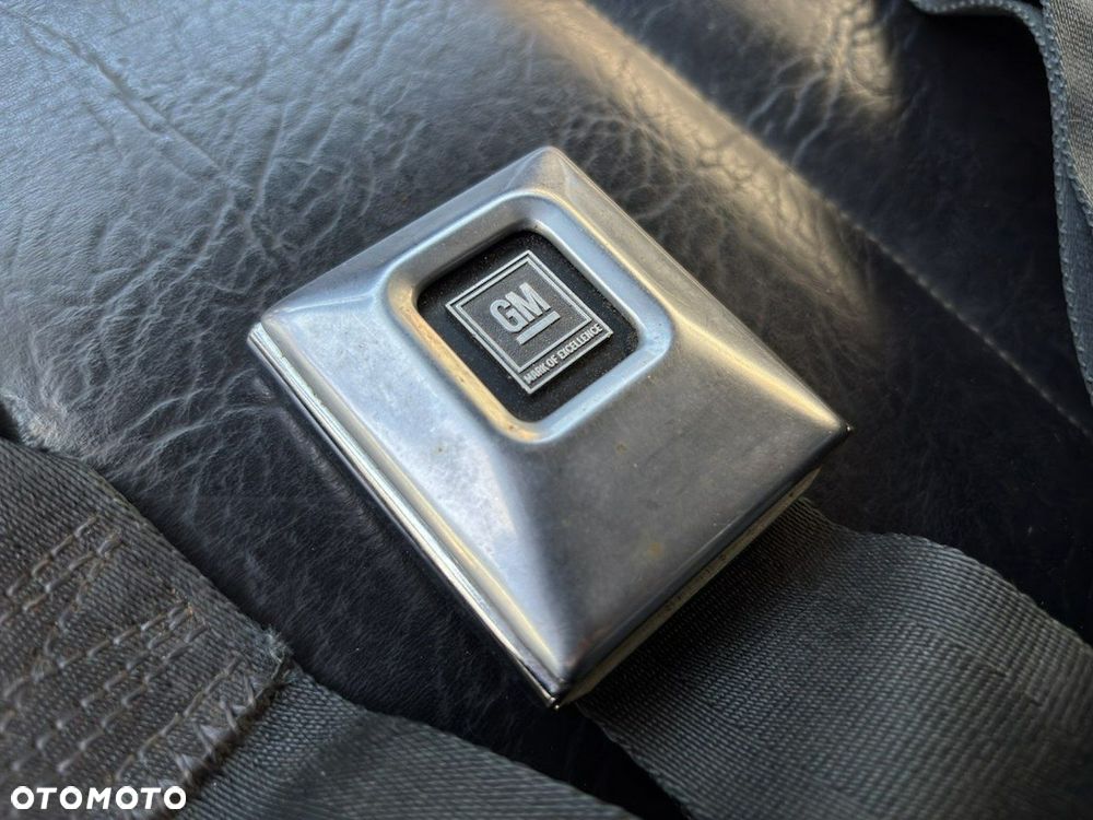 Oldsmobile Toronado - 28