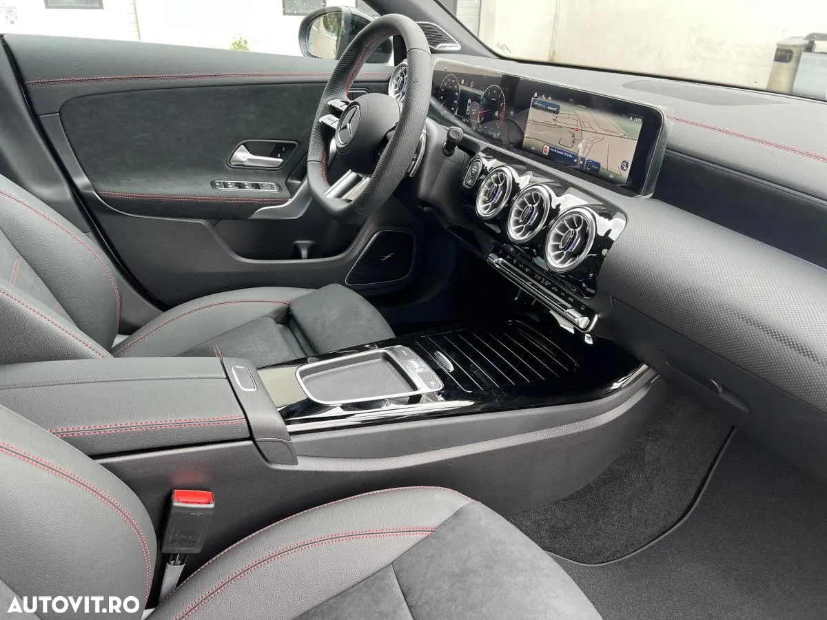 Mercedes-Benz CLA 220 4MATIC Coupe - 13