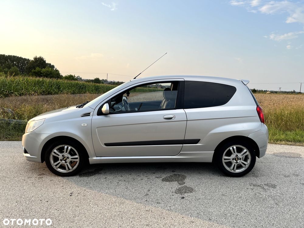 Chevrolet Aveo - 3