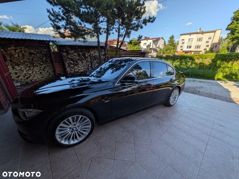 BMW Seria 3 328i Luxury Line - 5
