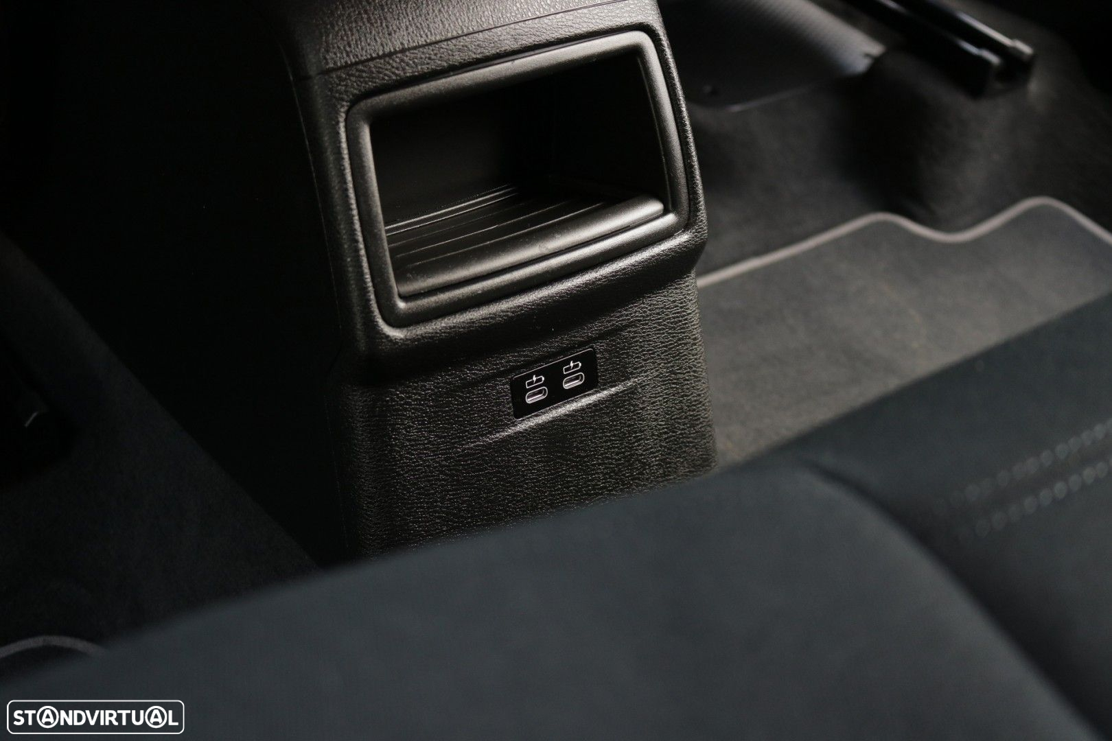 BMW X2 18 d sDrive Auto Advantage - 30
