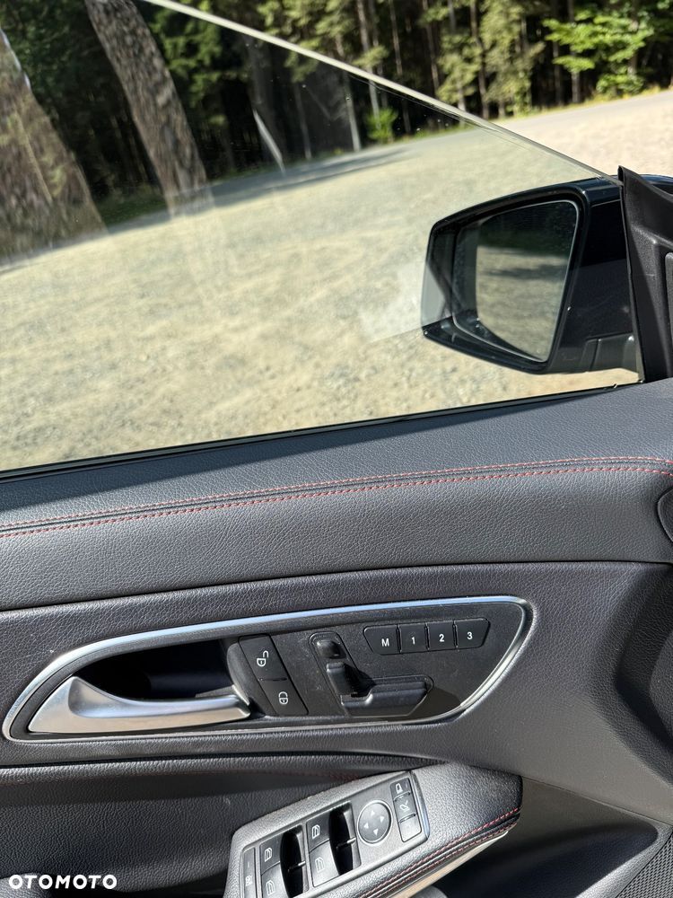 Mercedes-Benz CLA 45 AMG 4-Matic - 11