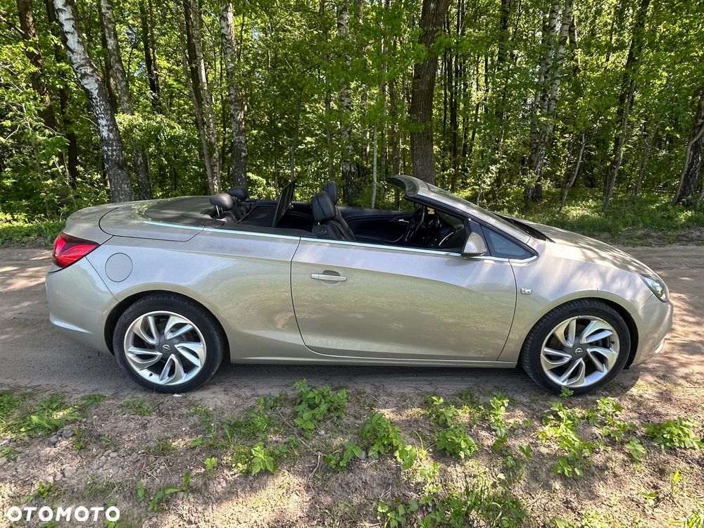 Opel Cascada - 11