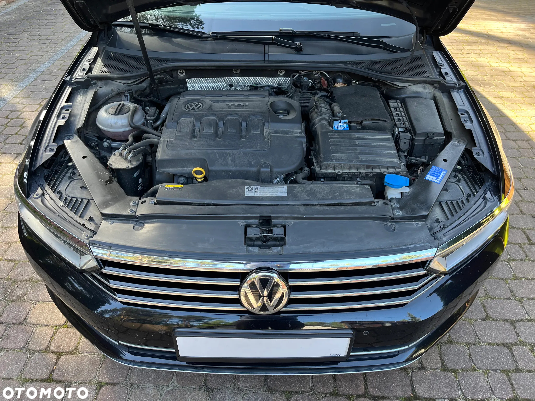 Volkswagen Passat 2.0 TDI BMT Highline DSG - 9
