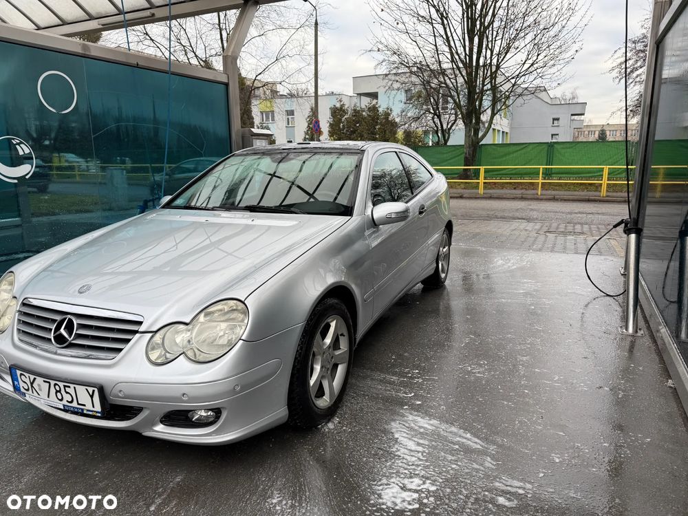 Mercedes-Benz Klasa C 180 Kompressor Automatik - 4