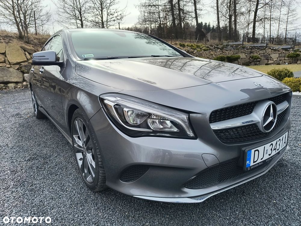 Mercedes-Benz CLA 180 7G-DCT UrbanStyle Edition - 8