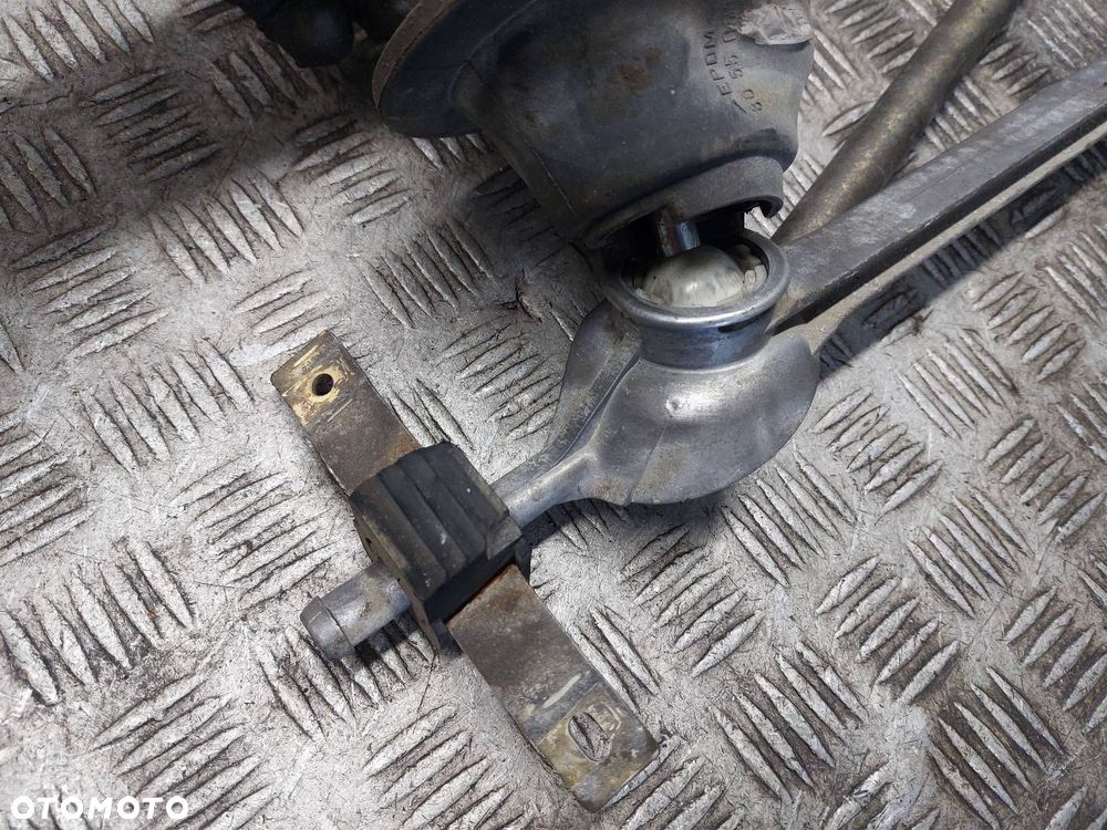 LEWAREK ZMIANY BIEGÓW + DRĄŻEK JAGUAR S-TYPE I 3.0 V6 - 4