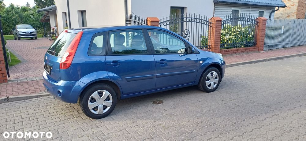 Ford Fiesta - 3