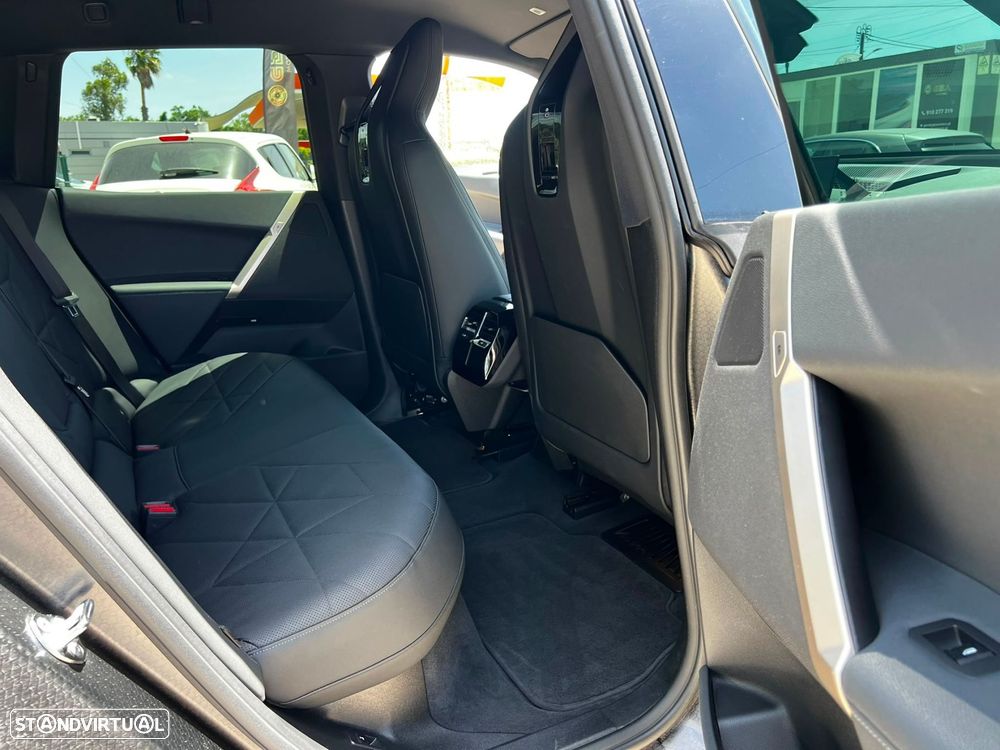 BMW iX xDrive 40 Pack Desportivo - 21