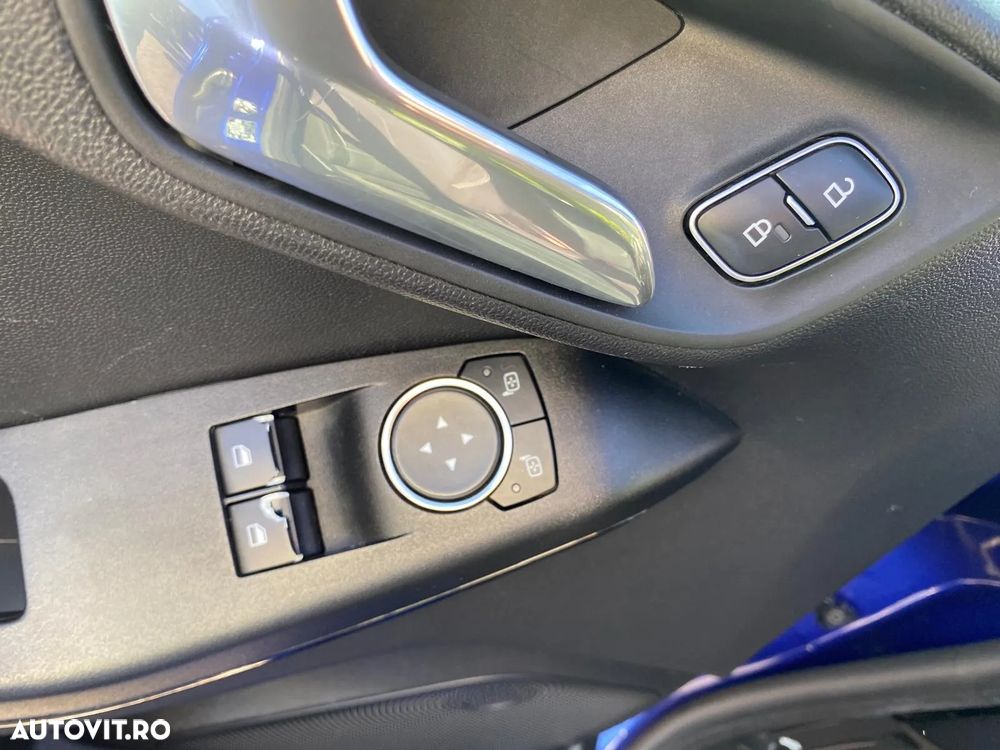 Ford Fiesta 1.1 Trend - 8