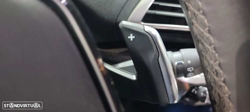 Peugeot 3008 1.2 PureTech Allure EAT8 - 39