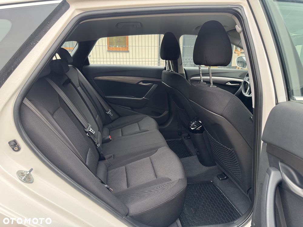 Hyundai i40 i40cw 1.6 Fifa World Cup Edition - 5