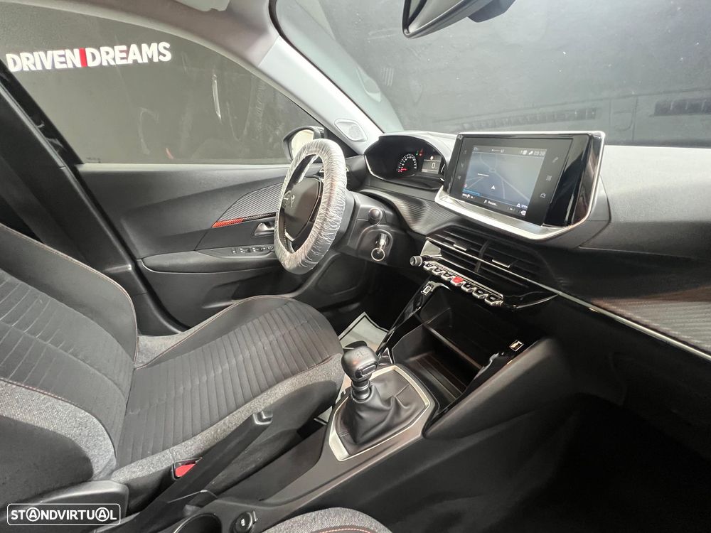 Peugeot 2008 1.2 PureTech Allure Pack EAT8 - 25