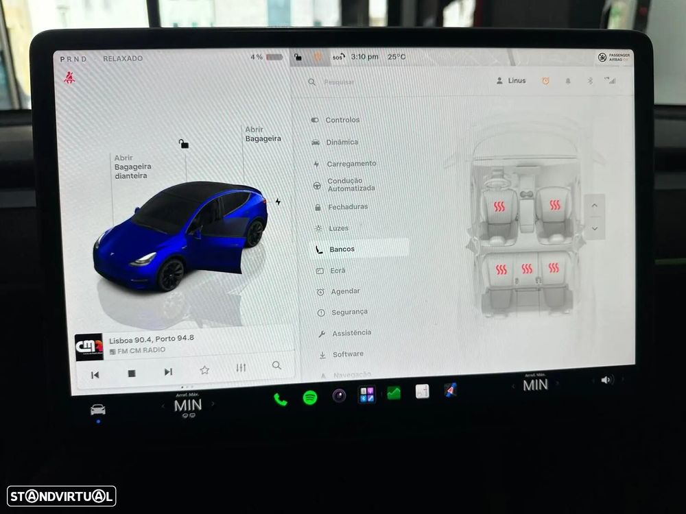 Tesla Model Y Long Range Dual Motor AWD - 36