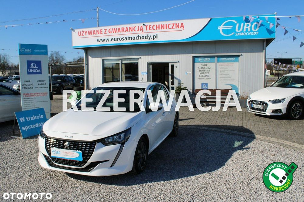 Peugeot 208 - 1