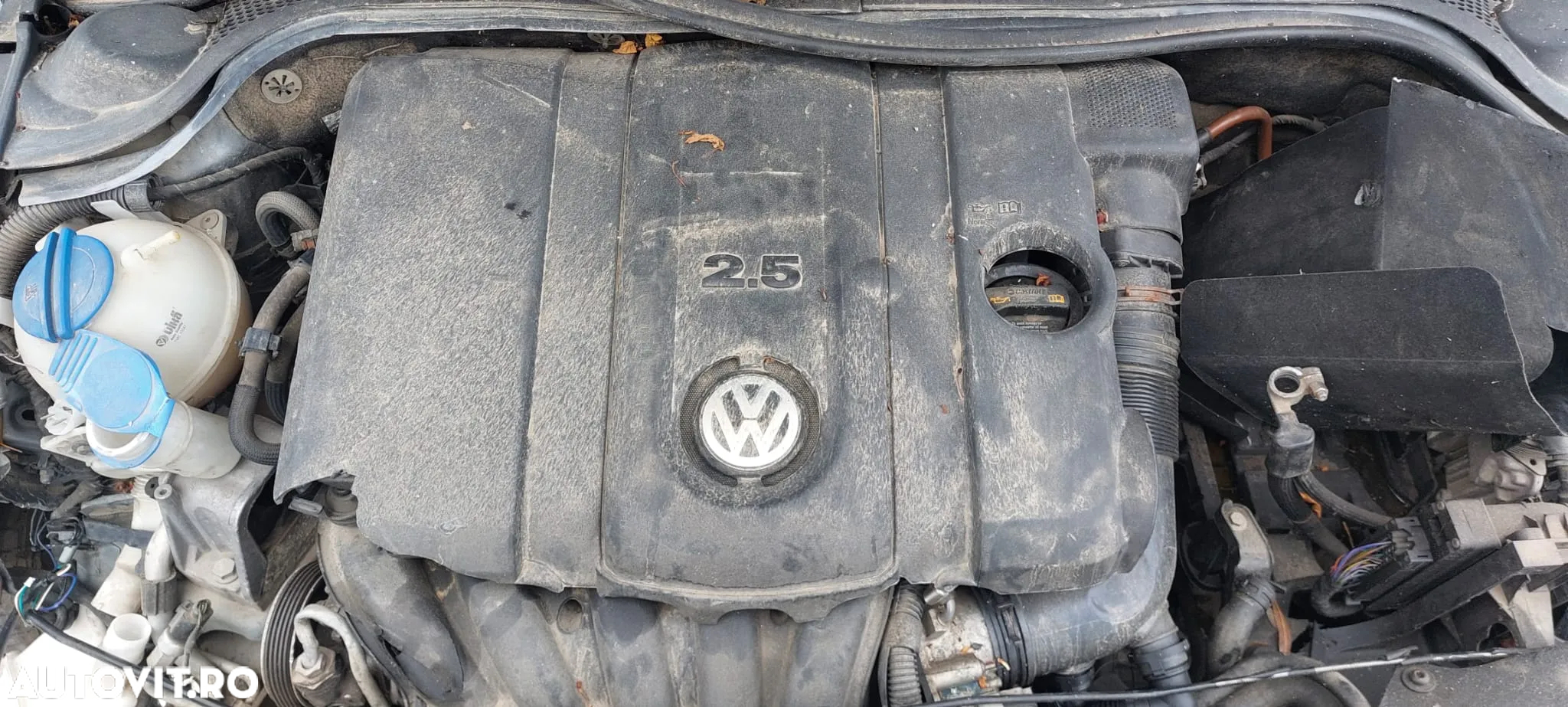Dezmembrari Volkswagen Jetta 2014 2.5 V5 benzina - 8