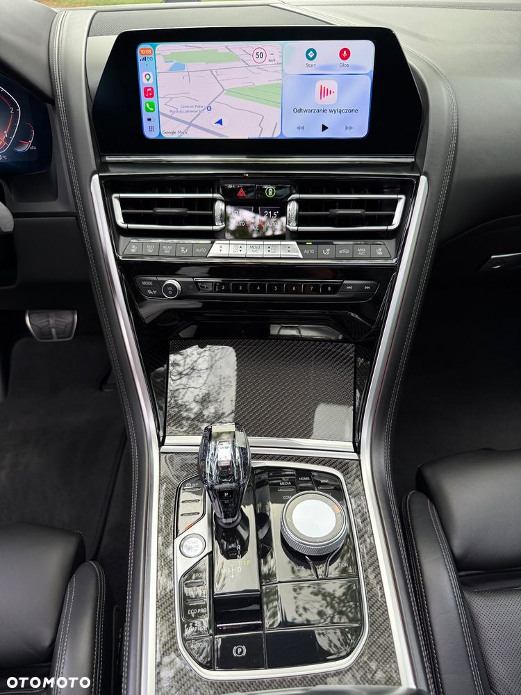 BMW Seria 8 - 22