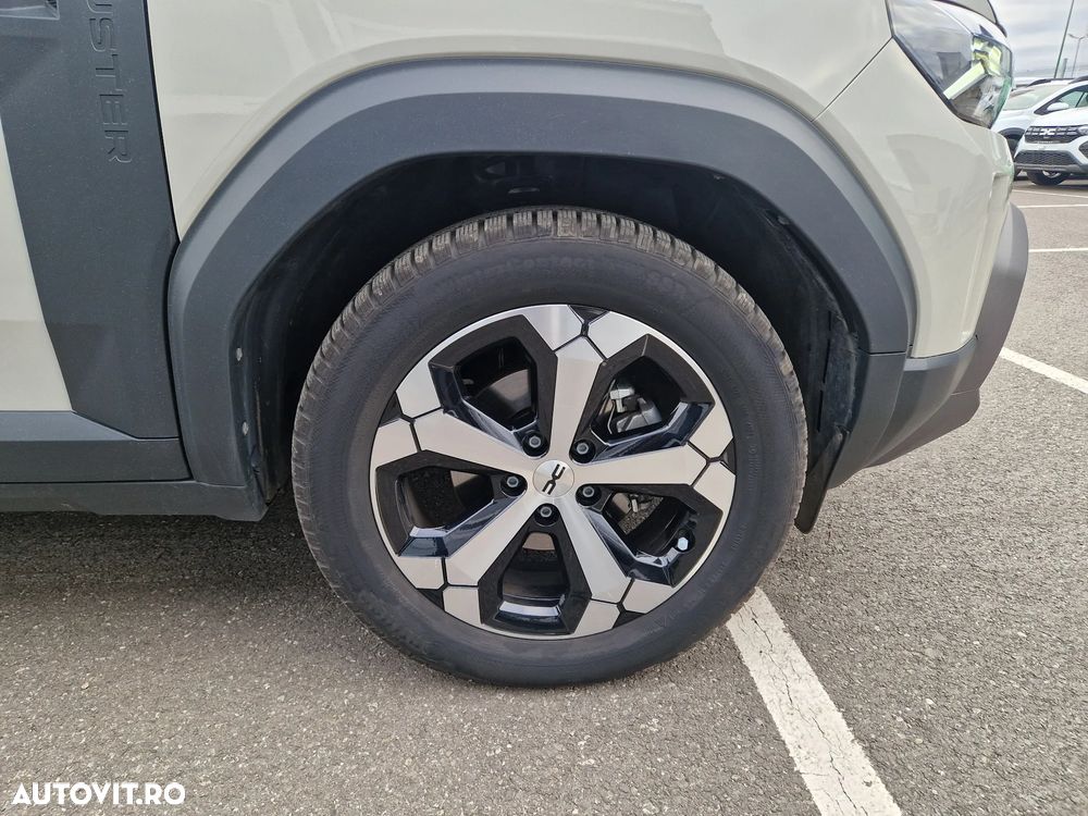 Dacia Duster HEV 140 Journey - 12