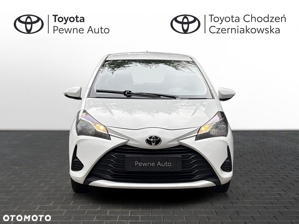 Toyota Yaris - 10