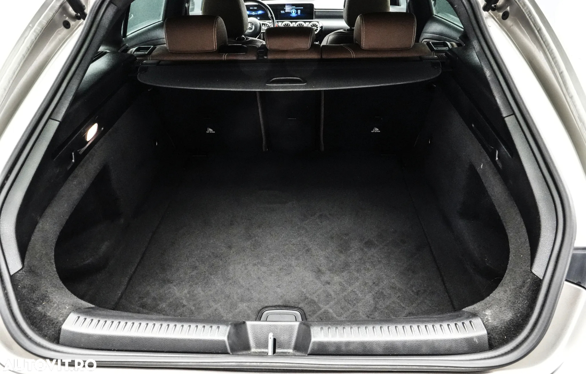 Mercedes-Benz CLA - 31