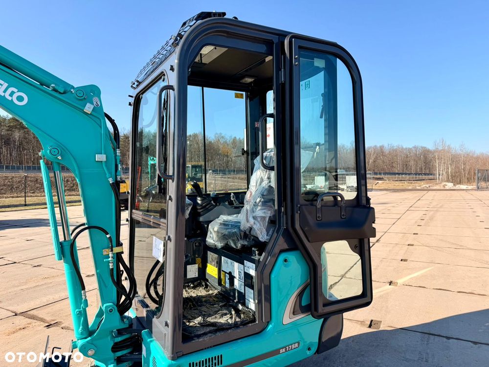 Kobelco SK17SR-3E - 2