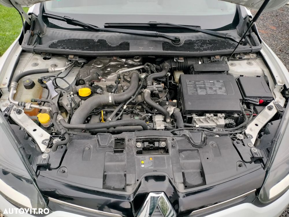 Renault Megane ENERGY TCe 130 Start & Stop Bose Edition - 22