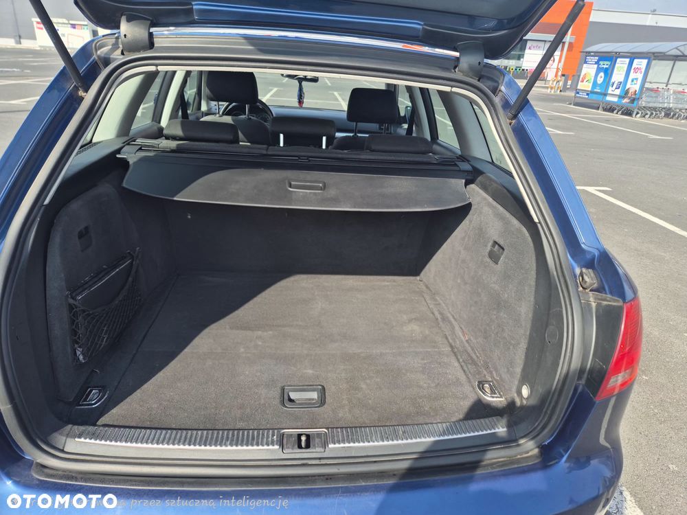 Audi A4 Avant - 7